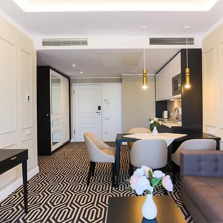 - Baltic Uzdrowiskowa 36-40